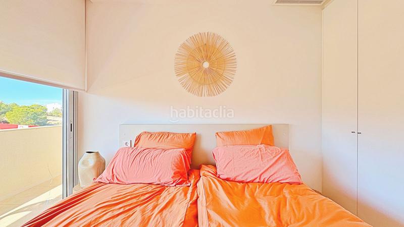 Foto 0bb61ca3-fcfc-44c3-8c94-0d0079a27e53. Casa con piscina in La Florida Orihuela