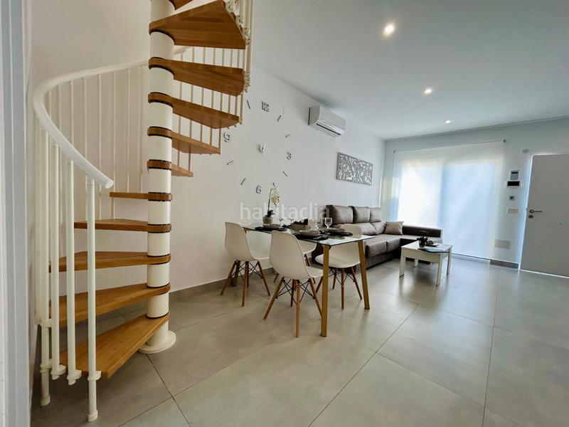 Foto 897f8ced-2591-474f-8b22-a4f1b9b1135b. Reihenhaus in Zona Carrefour - Urbanizaciones Torrevieja