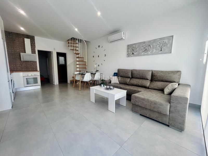 Foto 9e61698c-ceb1-47a1-97b2-86792341b341. Reihenhaus in Zona Carrefour - Urbanizaciones Torrevieja