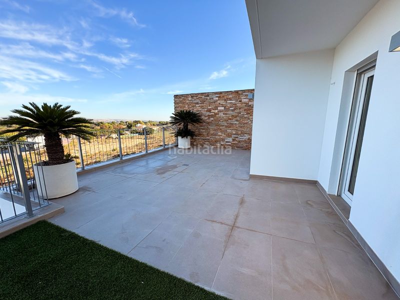 Foto 8887842a-1026-47fe-bc38-197b4a3b2712. Casa amb aparcament piscina a Pueblo Lucero Rojales