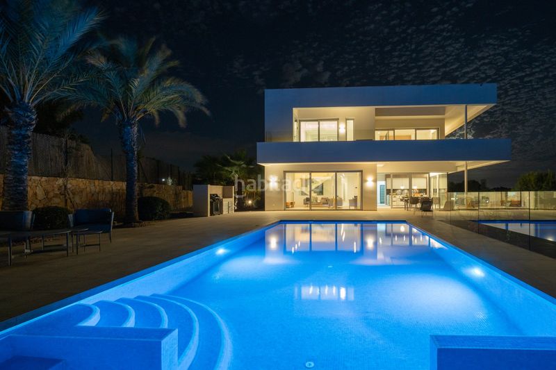 Foto 9108b2e7-6ae5-47e3-b63f-d93f46544703. Casa amb aparcament piscina a Lomas de Campoamor - Las Ramblas Orihuela