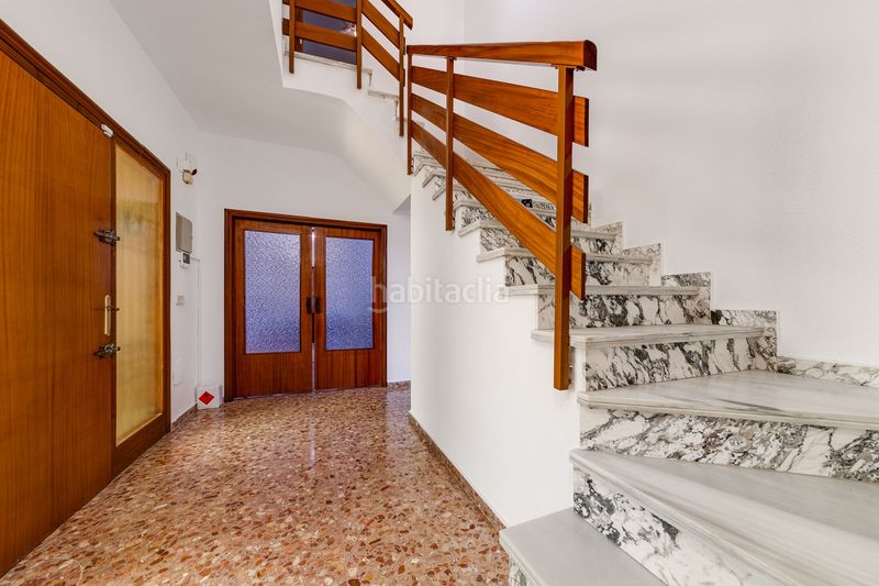 Foto d5d4e572-1ac1-433c-9ce9-4c5dda8aa453. Casa amb aparcament a Los Europeos Torrevieja