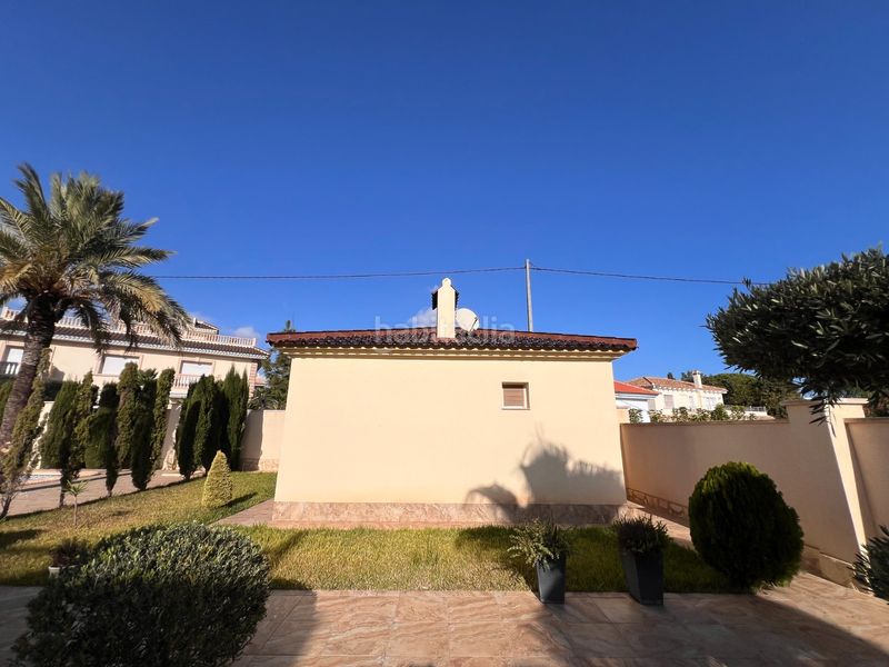 Foto 6995cf06-c811-4360-bf9f-fc0736035280. Casa amb calefacció aparcament piscina a Cabo Roig Orihuela