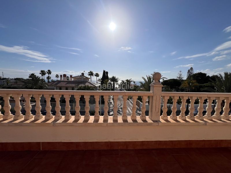Foto 6f4577f9-f0b1-43ee-87b8-22f1f3512d24. Casa amb calefacció aparcament piscina a Cabo Roig Orihuela