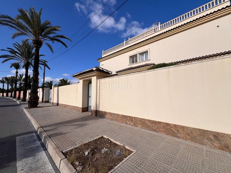 Foto 9557b4f1-2959-4414-b422-8972c4de37c2. Casa amb calefacció aparcament piscina a Cabo Roig Orihuela