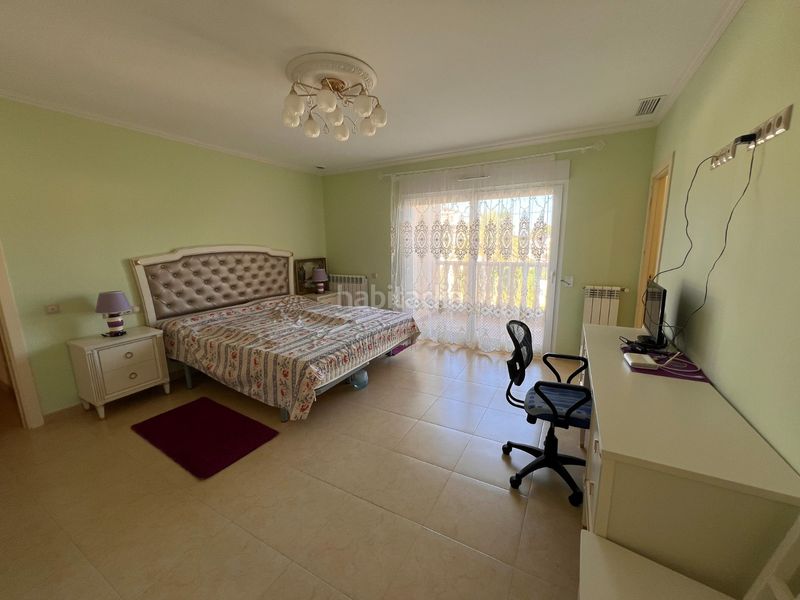 Foto f84f7669-b6a7-40fc-a85a-c3b04d271b10. Casa amb calefacció aparcament piscina a Cabo Roig Orihuela