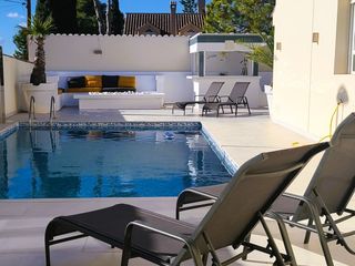 Casa in Los Balcones-Los Altos. Descubra estanbspmoderna villa de diseñonbspubicada en unanbsppa