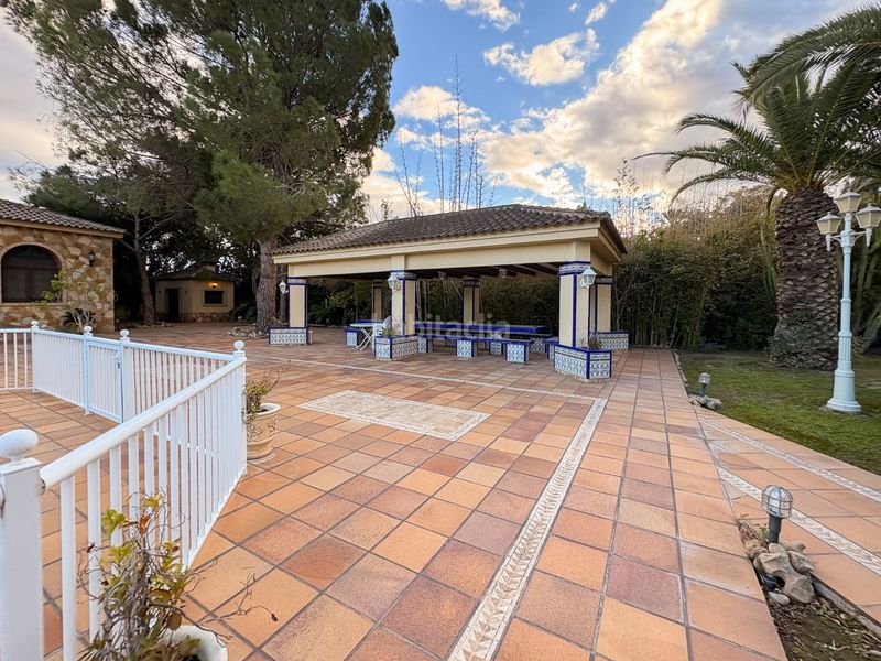 Foto a587d698-b4eb-4cea-b110-91162d2a617c. Masia amb aparcament piscina a Perleta - Maitino Elche / Elx