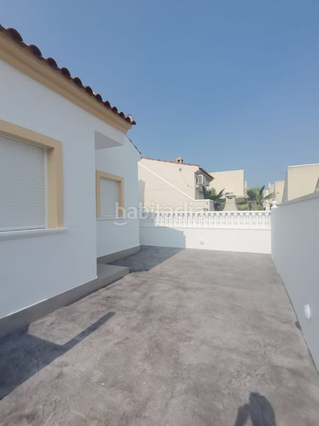 Foto a211041e-a6ed-490d-ada1-72c11a651791. Casa amb aparcament piscina a Algorfa