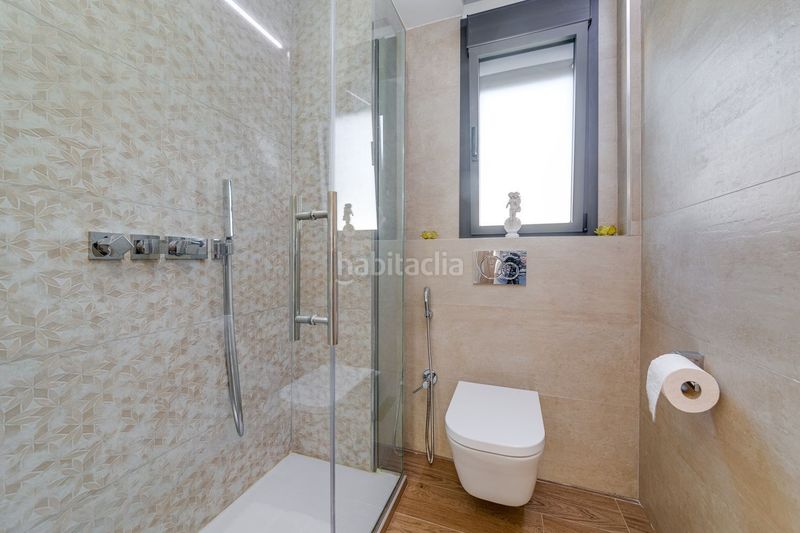 Foto 0a8c4f5e-bde2-4ad5-9952-675c8dd97fd7. Casa amb aparcament piscina a Los Balcones-Los Altos Torrevieja