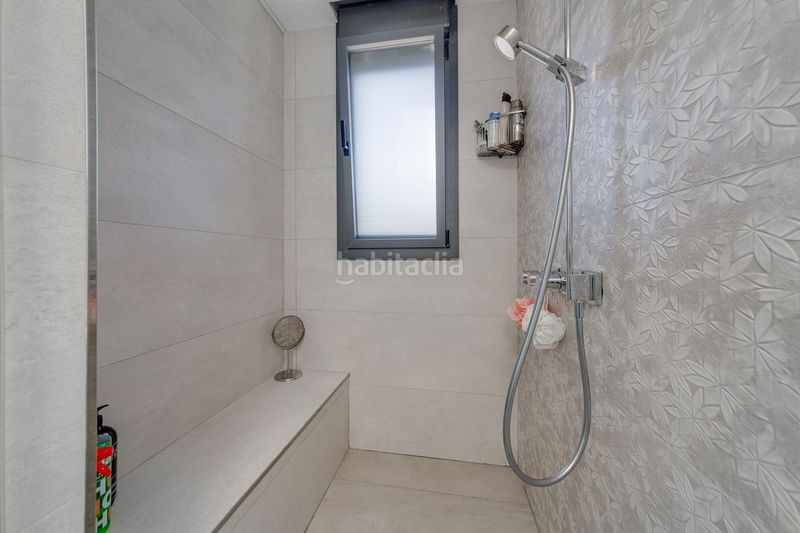 Foto 0e82a04b-1c6a-4fb4-8ef4-ac54c00de187. Casa amb aparcament piscina a Los Balcones-Los Altos Torrevieja