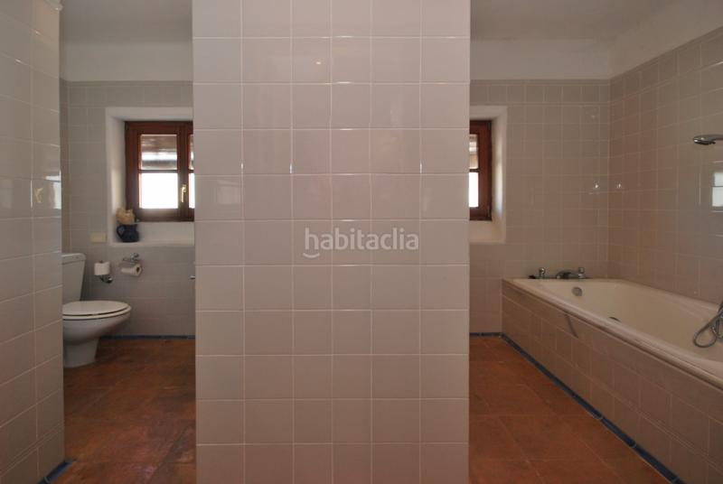 Foto 00442cc9-7cb2-4669-be4d-7d7f1d409a9d. Casa amb aparcament piscina a El Portet-Pla del Mar Moraira