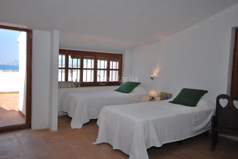 Foto 058cebad-b611-469f-ac34-c2cd77c0fa98. Casa amb aparcament piscina a El Portet-Pla del Mar Moraira