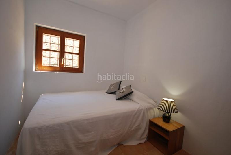 Foto 392bf11c-8acb-41e2-8ad9-6c15bbca06a3. Casa amb aparcament piscina a El Portet-Pla del Mar Moraira