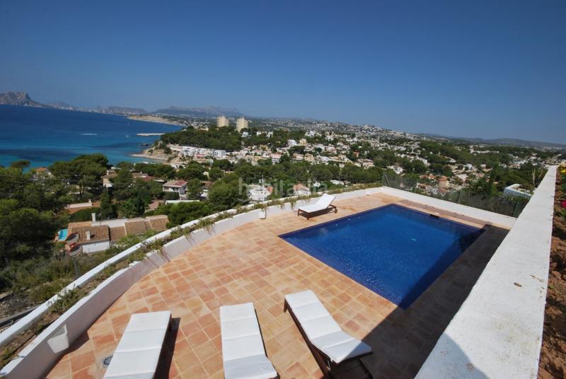 Foto bdb37236-1392-4d9e-963d-2388372e1219. Casa amb aparcament piscina a El Portet-Pla del Mar Moraira