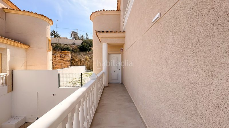 Foto 692e995a-85b7-496f-8f2e-88ff9d5442b4. Casa amb aparcament a Pueblo Acantilado-Lanuza Campello (el)