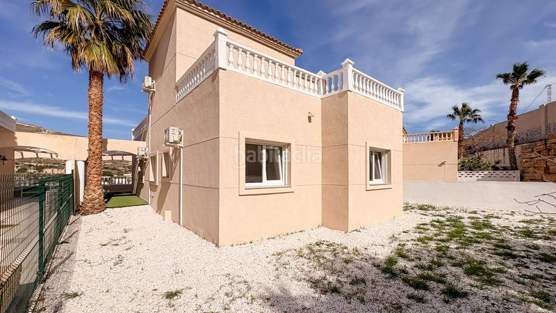 Foto 87d1fc3a-f2ff-49c0-a8ae-9e2f61ac7e57. Casa amb aparcament a Pueblo Acantilado-Lanuza Campello (el)