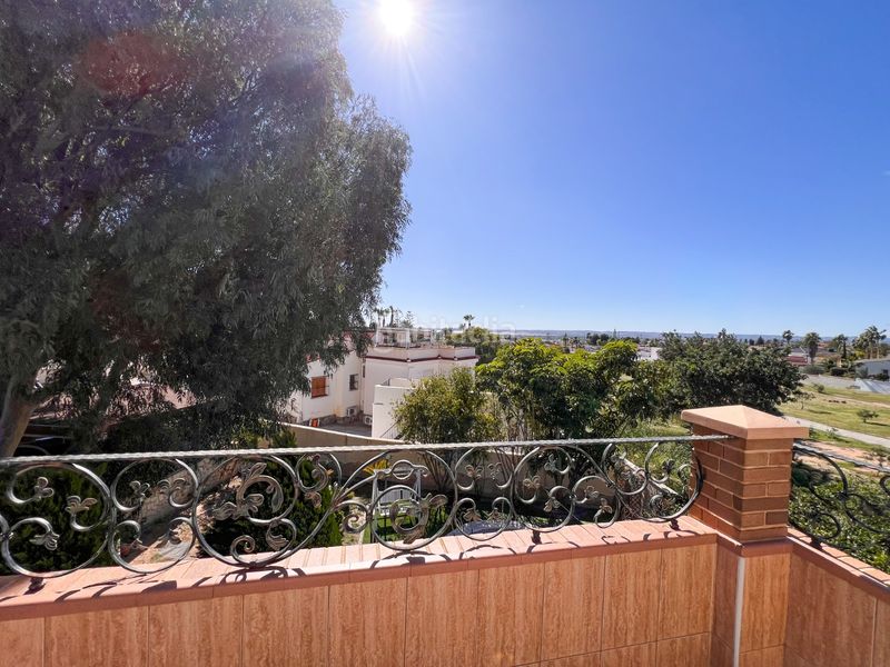 Foto f8d2d3aa-78f9-4261-88ea-016d50e69c3c. Casa amb calefacció aparcament piscina a Rojales