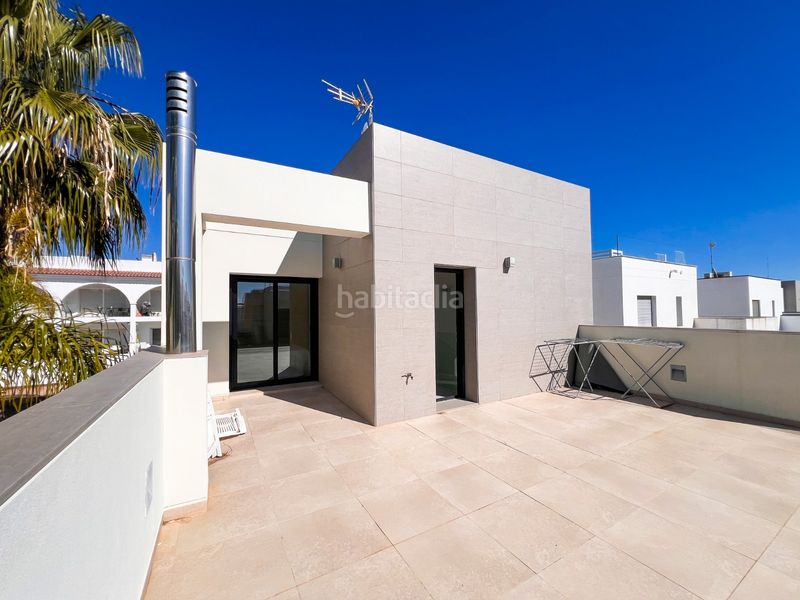 Foto f2ef345d-b455-4bc7-b1f3-057d67cc13f6. Casa amb aparcament piscina a Pueblo Bravo Rojales