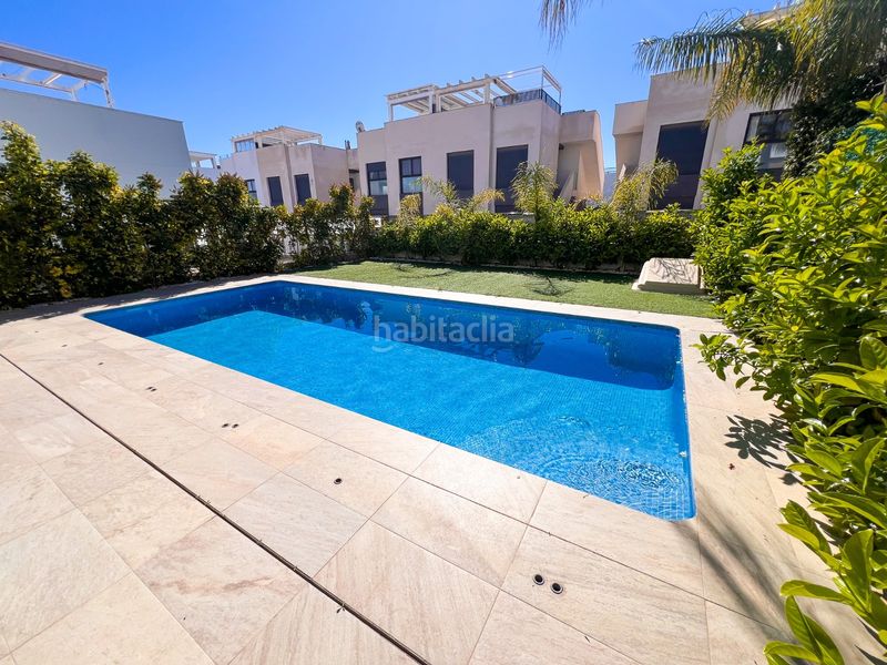 Foto f494ce5f-a4e4-4561-9874-af4ee2c9da00. Casa amb aparcament piscina a Pueblo Bravo Rojales
