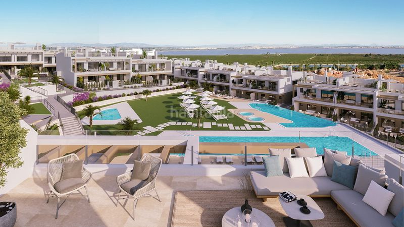 Foto f3d92a5a-ee8d-49e3-951e-8c5eaef49b53. Apartament amb aparcament piscina a La Florida Orihuela