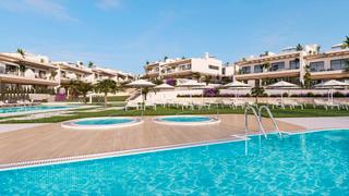 Planta baixa a La Florida. Descubra este modernonbspresidencial de obra nuevanbspen la zona