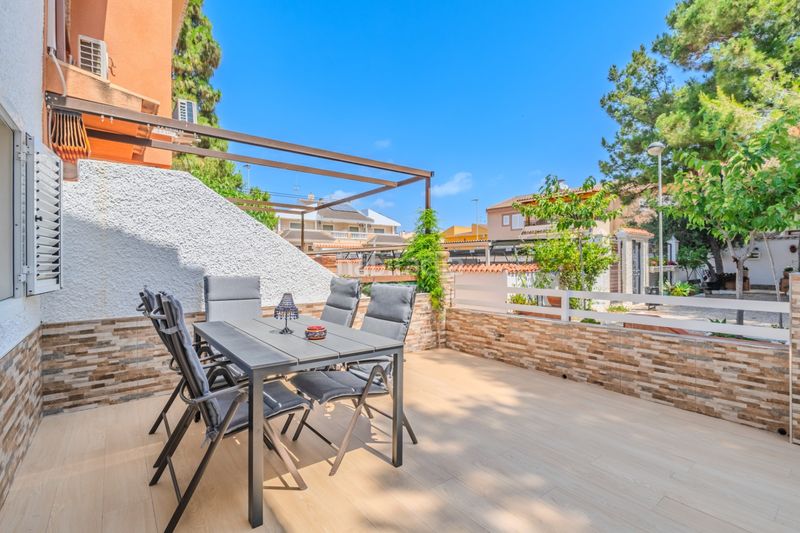 Foto c8d32509-7857-4235-9089-d4438267b8bc. Casa adossada amb aparcament a Los Narejos_Punta Calera Alcázares (Los)