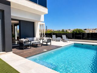 Casa a Lomas de Cabo Roig - Los Dolses. Descubra esta maravillosanbspvilla en dehesa de campoamor, una d