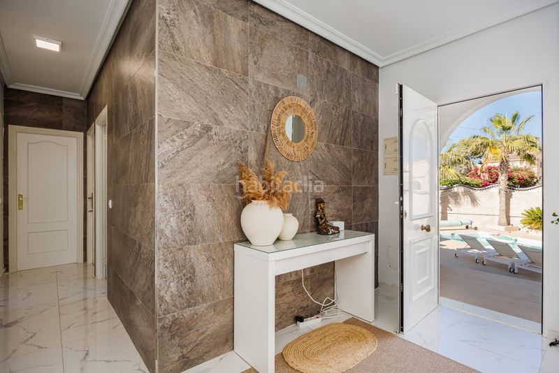 Foto e7f5b991-f732-4002-8e2a-f9170178329b. Casa amb aparcament piscina a Centro de la Ciudad Quesada Rojales