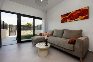 Planta baixa a Plans-Gasparot. Descubra una promoción de 8 apartamentos turísticos en planta ba