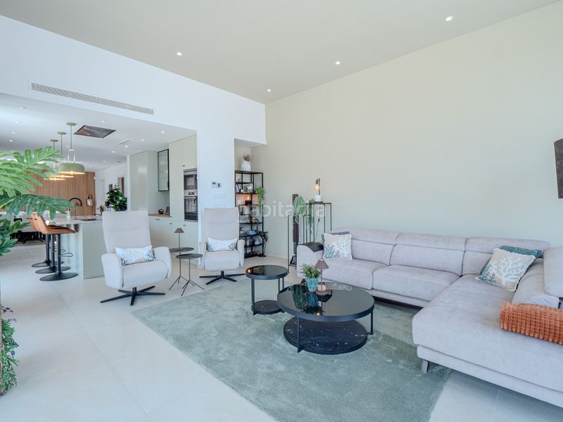 Foto aa526a7f-b04b-4b52-a775-fad45d3a7ff8. Casa amb piscina a Centro Rojales