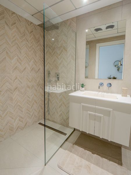 Foto df7b13bb-9dee-4fc2-a2e9-03a645a543e5. Casa amb piscina a Centro Rojales