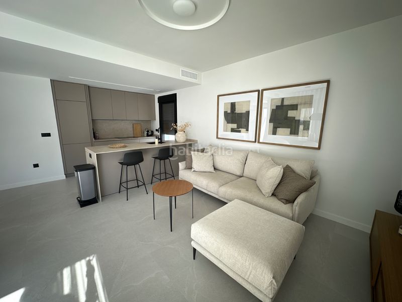 Foto a93b95d5-b801-4360-8531-2335bb8de81e. Casa amb piscina a Pueblo Lucero Rojales