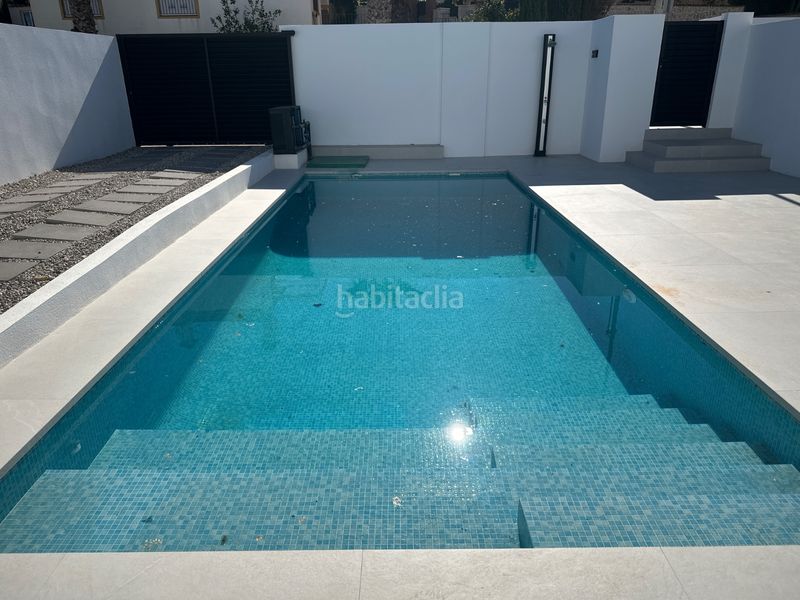 Foto eff8b4dc-e3a7-4eee-b5d2-14b9d77e7dc5. Casa amb piscina a Pueblo Lucero Rojales