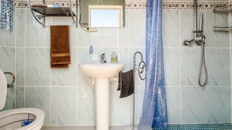 Foto 0d39227c-8a3e-4c59-9a01-7ca7326c6f37. Casa amb piscina a Catral