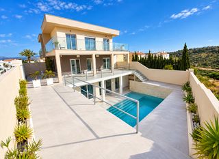 Casa a Monte y Mar
