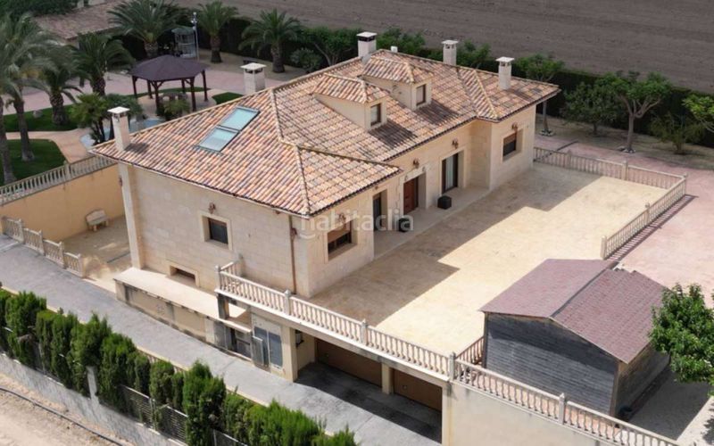 Foto 4a16c5f7-0565-4a94-af25-efda527e3147. Casa amb piscina a Pedanías Oeste Aspe