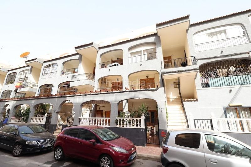 Foto 5dace692-75bd-4830-aaff-5849749f7c99. Casa a El Acequión Torrevieja