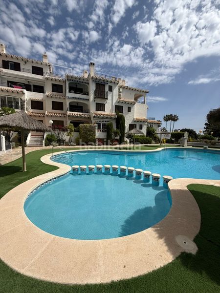 Foto e9b2af4f-fc1d-4768-a55b-65c6227a0544. Appartement mit parking pool in Aguamarina Orihuela