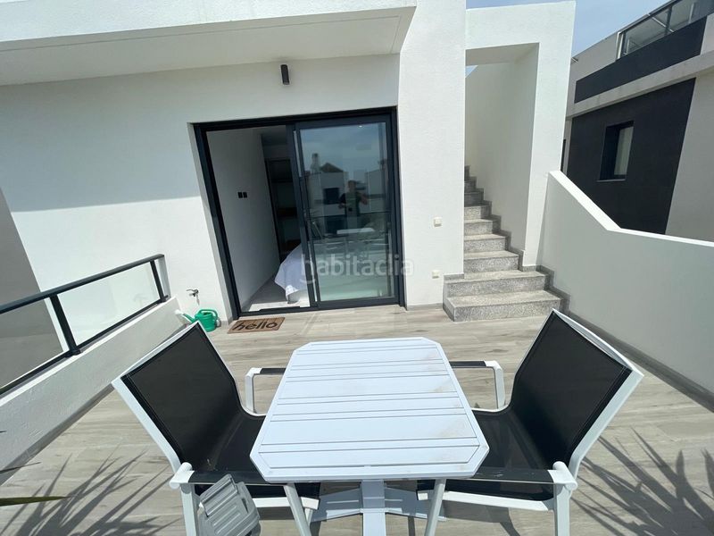 Foto b952efa7-c800-40f1-8f55-a698cdf9683e. Casa amb piscina a Benijófar