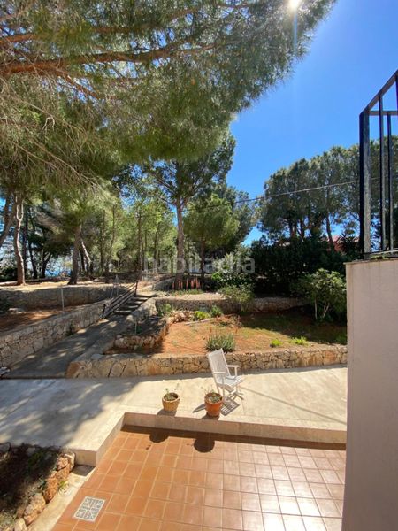 Foto 02729a44-b40c-4aa8-ab54-b11f93917374. Casa amb aparcament piscina a El Montgó Dénia
