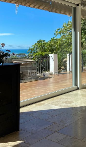 Foto 410f86d9-fa8f-4a42-b531-7a6053f3f134. Casa amb aparcament piscina a El Montgó Dénia