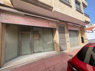Business premise in Pueblo. Esta es una excelente oportunidad para comprar un local comercia