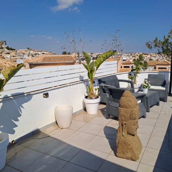 Foto 1d8e4fcd-57fb-4180-b2b0-95964af1f004. Casa amb piscina a La Marquesa Rojales