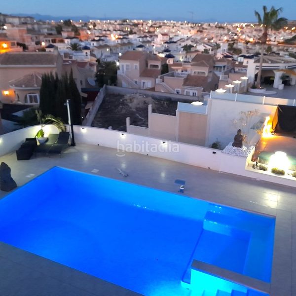 Foto d3c80345-eff6-4732-89fc-93da747554e1. Casa amb piscina a La Marquesa Rojales