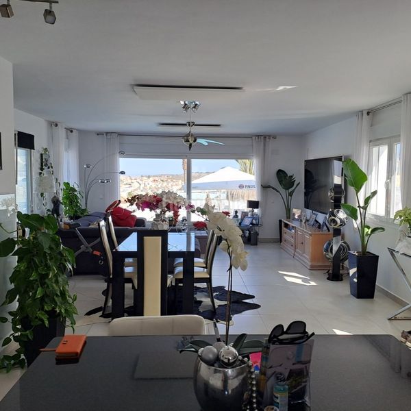 Foto e14bd7b8-e5fe-4972-91b2-be78d6561d8e. Casa amb piscina a La Marquesa Rojales