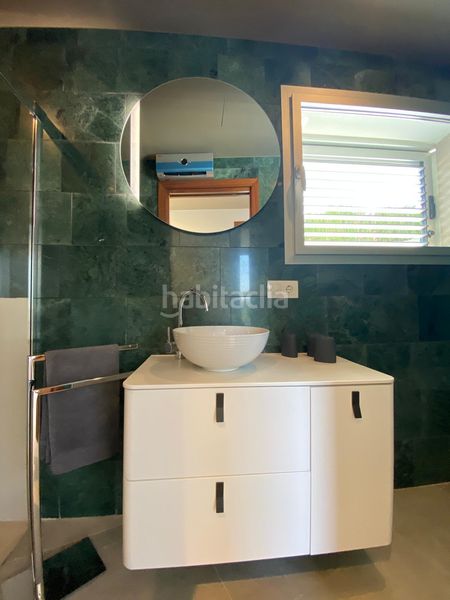 Foto afcd9dd9-0ab3-427e-965a-c1c40427be61. Casa amb piscina a Teulada