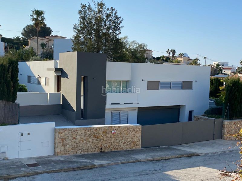 Foto f355457c-233e-4e51-9b40-30b027307b74. Casa amb piscina a Teulada
