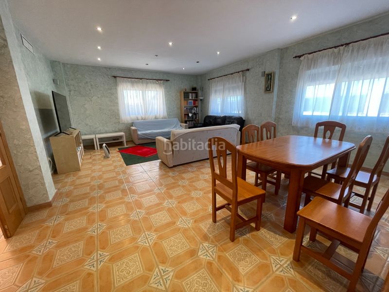 Foto e8b2964f-1509-4be2-8d8e-6851fc7f6286. Casa amb aparcament piscina a Albatera