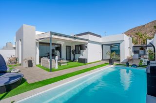 Maison à Fortuna. Descubra esta magnífica villa independiente en fortuna, situada
